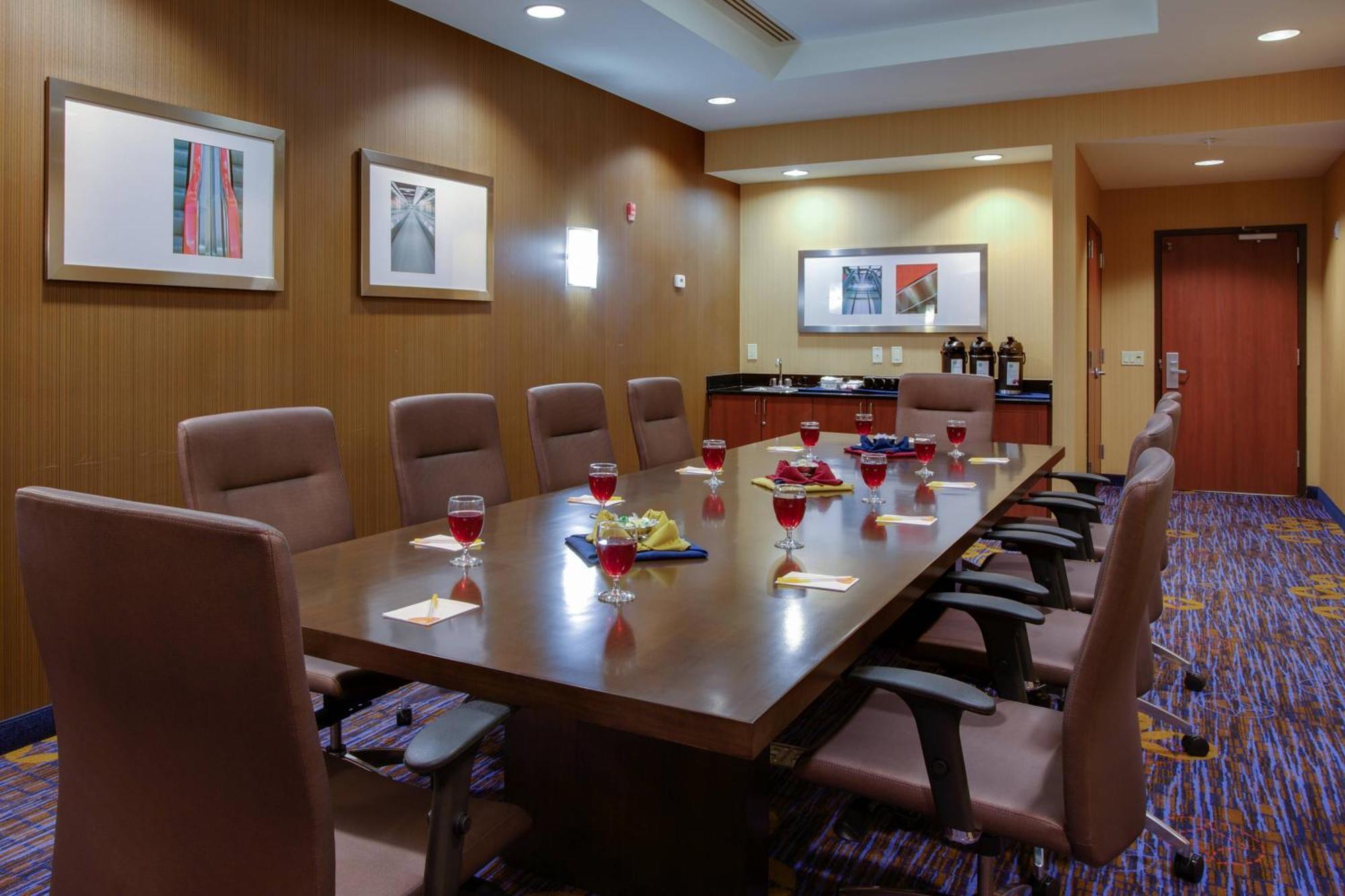 Courtyard Republic Airport Long Island/Farmingdale Hotel Luaran gambar