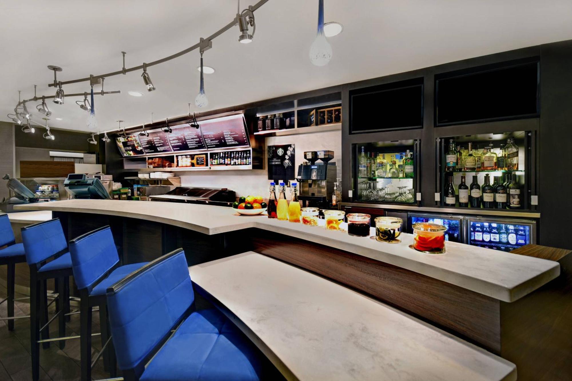 Courtyard Republic Airport Long Island/Farmingdale Hotel Luaran gambar